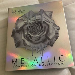 NEW Nicole Miller complexion make up brush set